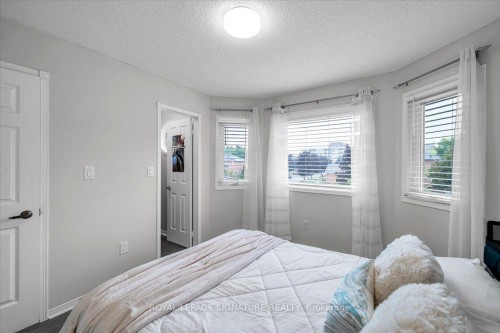 3 Griffen Place, Whitby, ON 