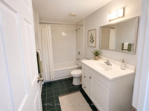 3 Griffen Place, Whitby, ON 