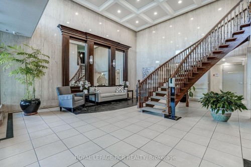 1612-8111 Yonge Street, Markham, ON 