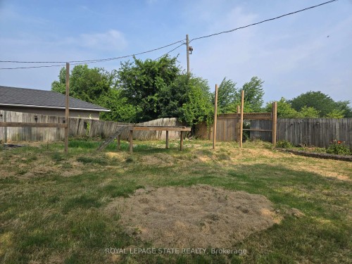 16 Broderick Avenue, Thorold, ON 