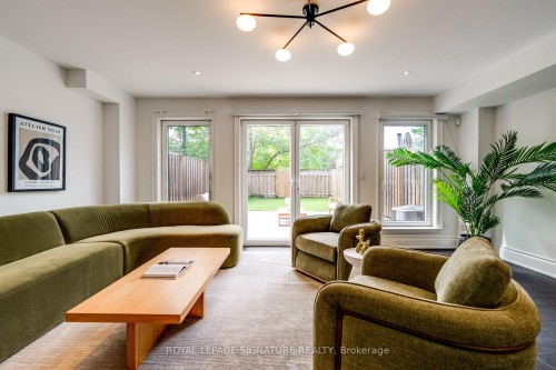 18 Matthew Court, Toronto, ON 
