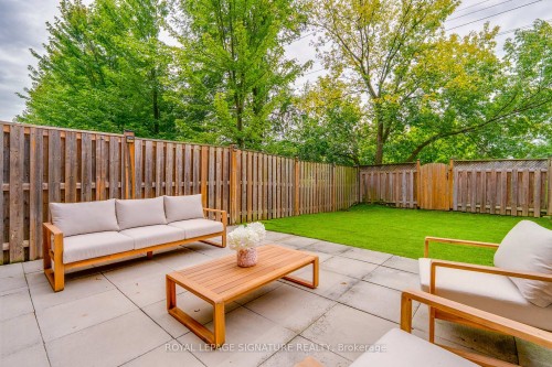 18 Matthew Court, Toronto, ON 