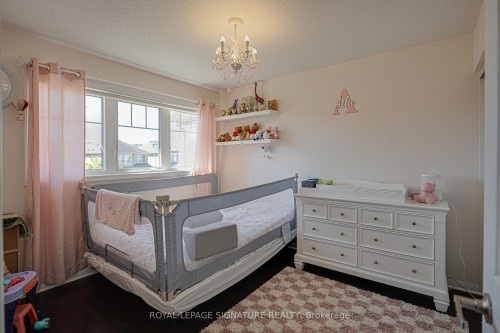 1832 Misthollow Drive, Pickering, ON 