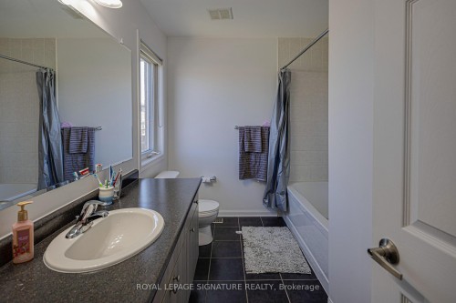 1832 Misthollow Drive, Pickering, ON 