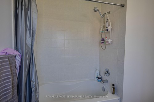 1832 Misthollow Drive, Pickering, ON 