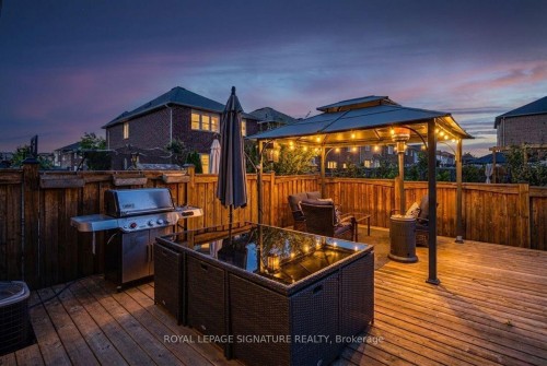 1832 Misthollow Drive, Pickering, ON 