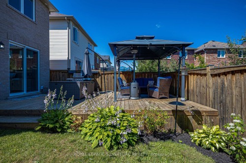 1832 Misthollow Drive, Pickering, ON 
