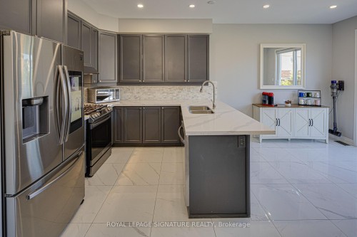 1832 Misthollow Drive, Pickering, ON 