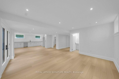 92 Howard Road, Newmarket, ON 