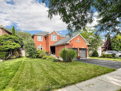 81 Pinnacle Trail, Aurora, ON 