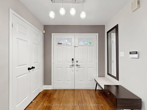 81 Pinnacle Trail, Aurora, ON 