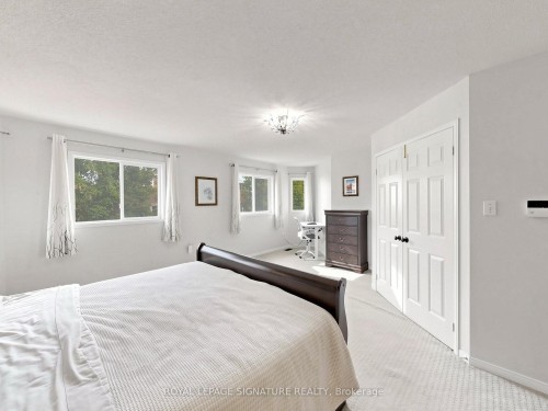 81 Pinnacle Trail, Aurora, ON 