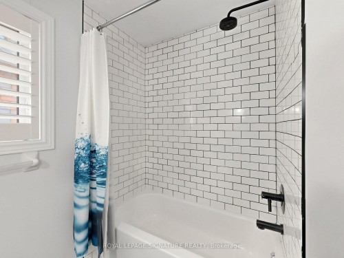 81 Pinnacle Trail, Aurora, ON 