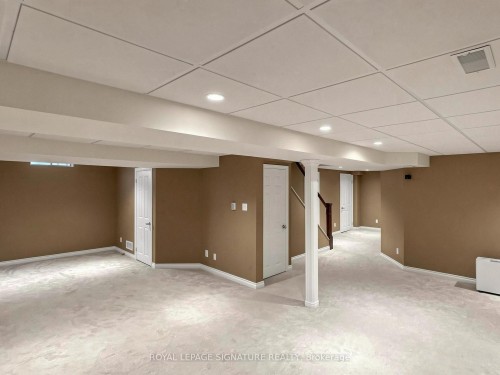 81 Pinnacle Trail, Aurora, ON 