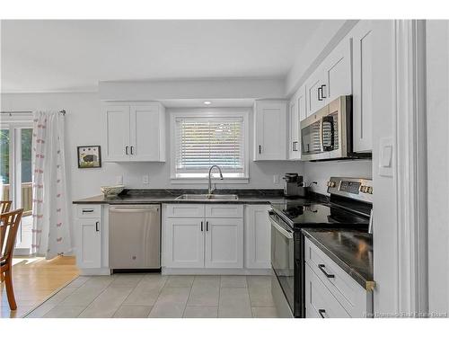 22 Park Hill Dr, Saint John, NB 
