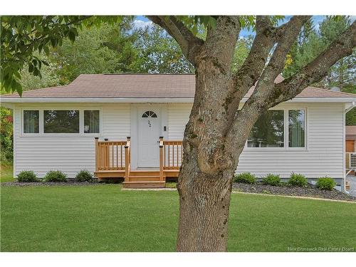 22 Park Hill Dr, Saint John, NB 