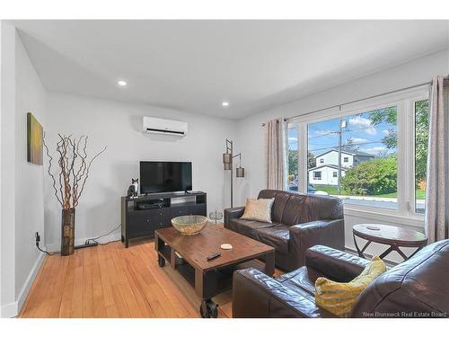 22 Park Hill Dr, Saint John, NB 