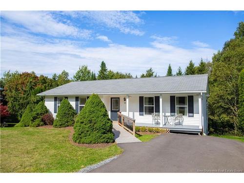 135 Vincent Rd, Quispamsis, NB 