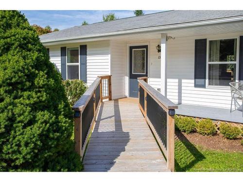 135 Vincent Rd, Quispamsis, NB 