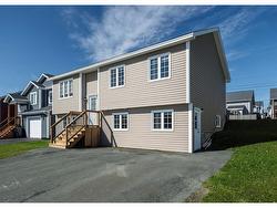 5 Mayfair Avenue Paradise, NL A1L 0Y7