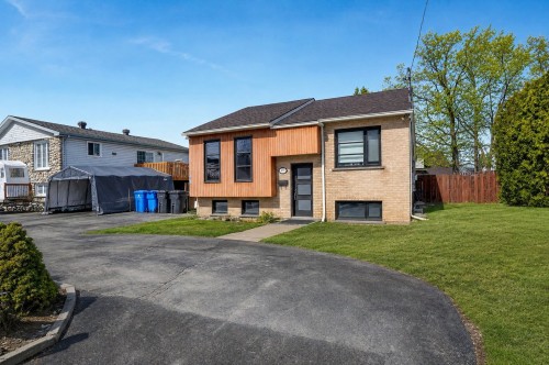 473 Rue des Érables , Terrebonne (Lachenaie), QC J6X 4E5 1