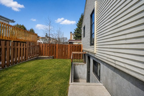473 Rue des Érables , Terrebonne (Lachenaie), QC J6X 4E5 2