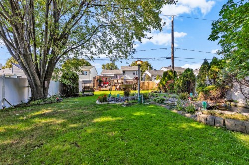 Cour - 356 Rue Sauriol, Saint-Eustache, QC 