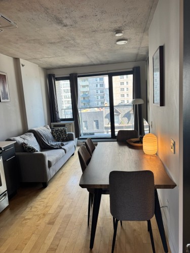 521-1414 Rue Chomedey , Montréal (Ville-Marie), QC H3H 0A2 4