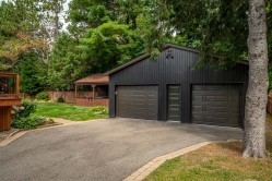 Garage - 