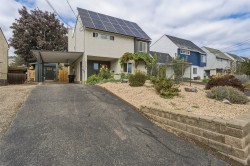 5301 27 Avenue Vernon, BC V1T 6L2