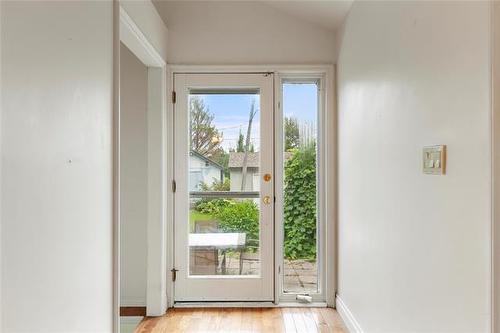 50 Cedar Ave, Garson, MB 