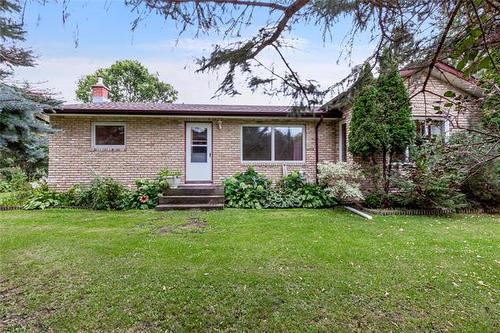 50 Cedar Ave, Garson, MB 