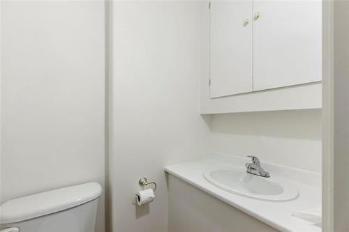 50 Cedar Ave, Garson, MB 