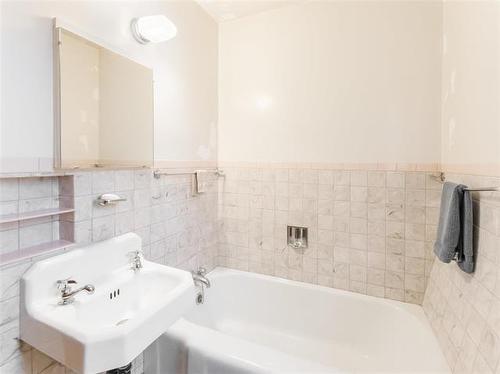 637 William Ave, Winnipeg, MB 