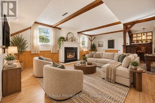 1474 South Service Road, Mississauga, ON 