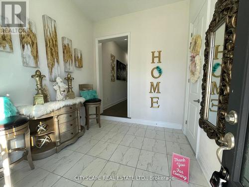3041 POST ROAD , Oakville, Ontario L6H 7C4 4