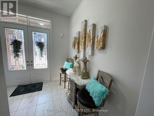 3041 POST ROAD , Oakville, Ontario L6H 7C4 5