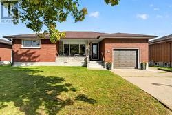 80 SAINT ANDREWS AVENUE Welland, ON L3B 1E4