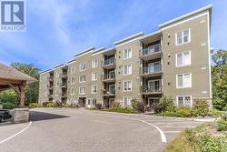 403 - 391 JAMES STREET W Gravenhurst (Muskoka (S)), ON P1P 0A5