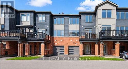 805 KINIW PRIVATE , Ottawa, Ontario K1K 4Z4
