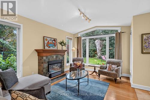 250 Faircrest Road, Ottawa, ON 