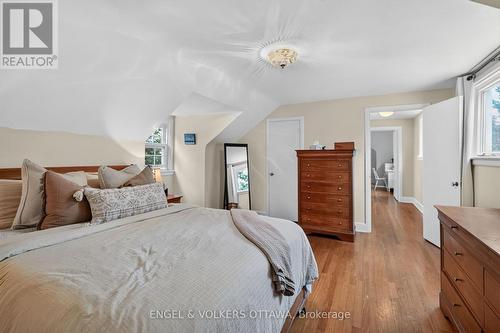 250 Faircrest Road, Ottawa, ON 