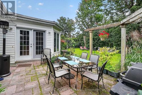 250 Faircrest Road, Ottawa, ON 