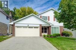 16 BONNYLYN Drive  Kitchener, ON N2M 1S6