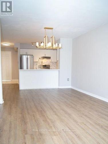 2 - 47 PETRA WAY , Whitby, Ontario L1R 0A4 4