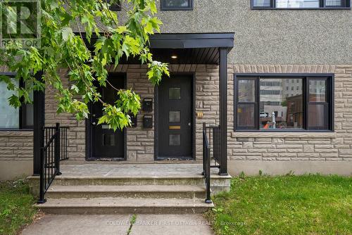 72 ST. ANDREW STREET , Ottawa, Ontario K1N 5G1 5