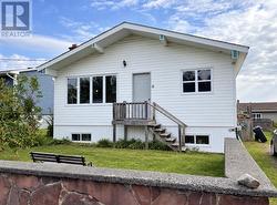 6 Preston Place Grand Falls-Windsor, NL A2B 1A4