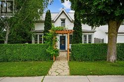 34 CROFT STREET Port Hope, ON L1A 1Y9