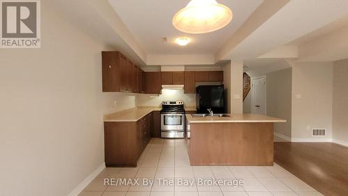 28 ARCADIA DRIVE , Wasaga Beach, Ontario L9Z 3C7 4