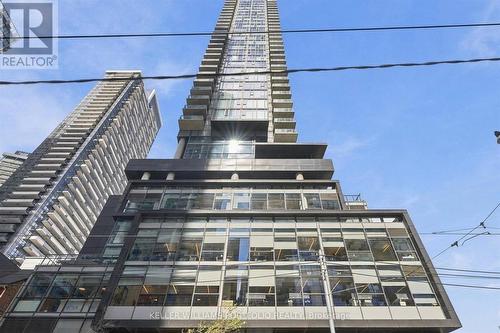 3001 - 290 ADELAIDE STREET , Toronto, Ontario M5V 0P3 3
